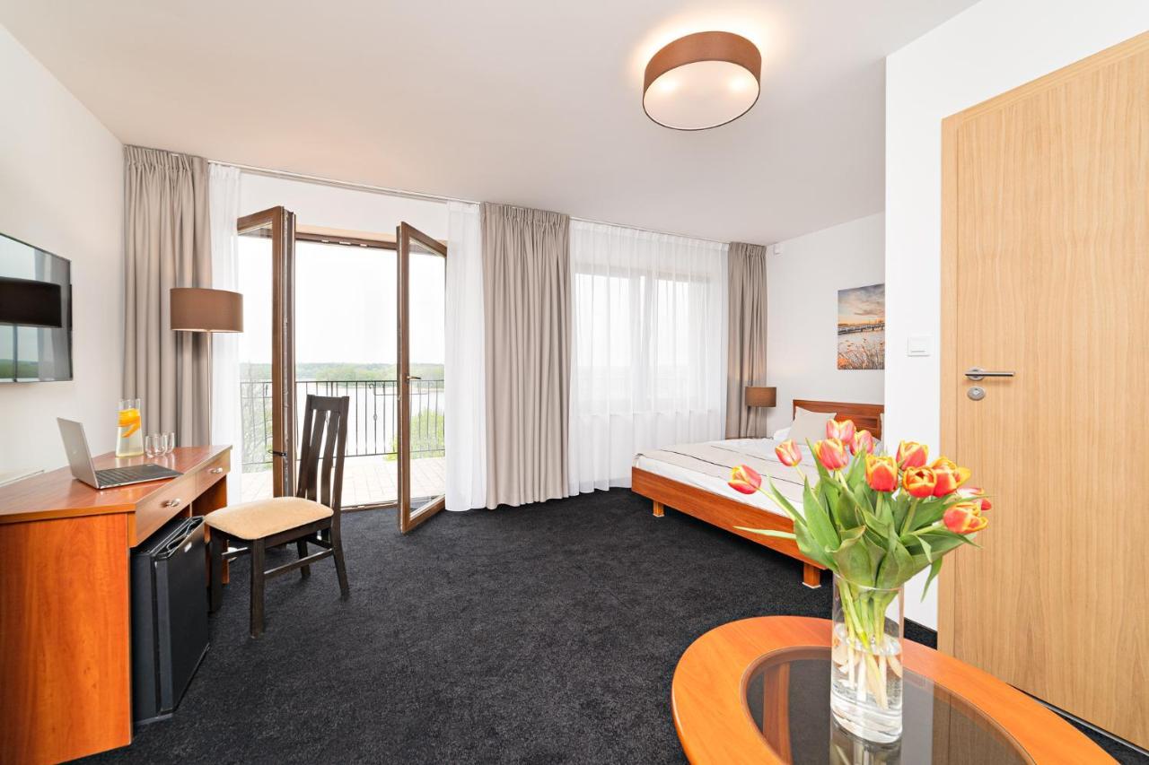 Pensjonat Gieland Kolo Mragowa Sorkwity Extérieur photo
